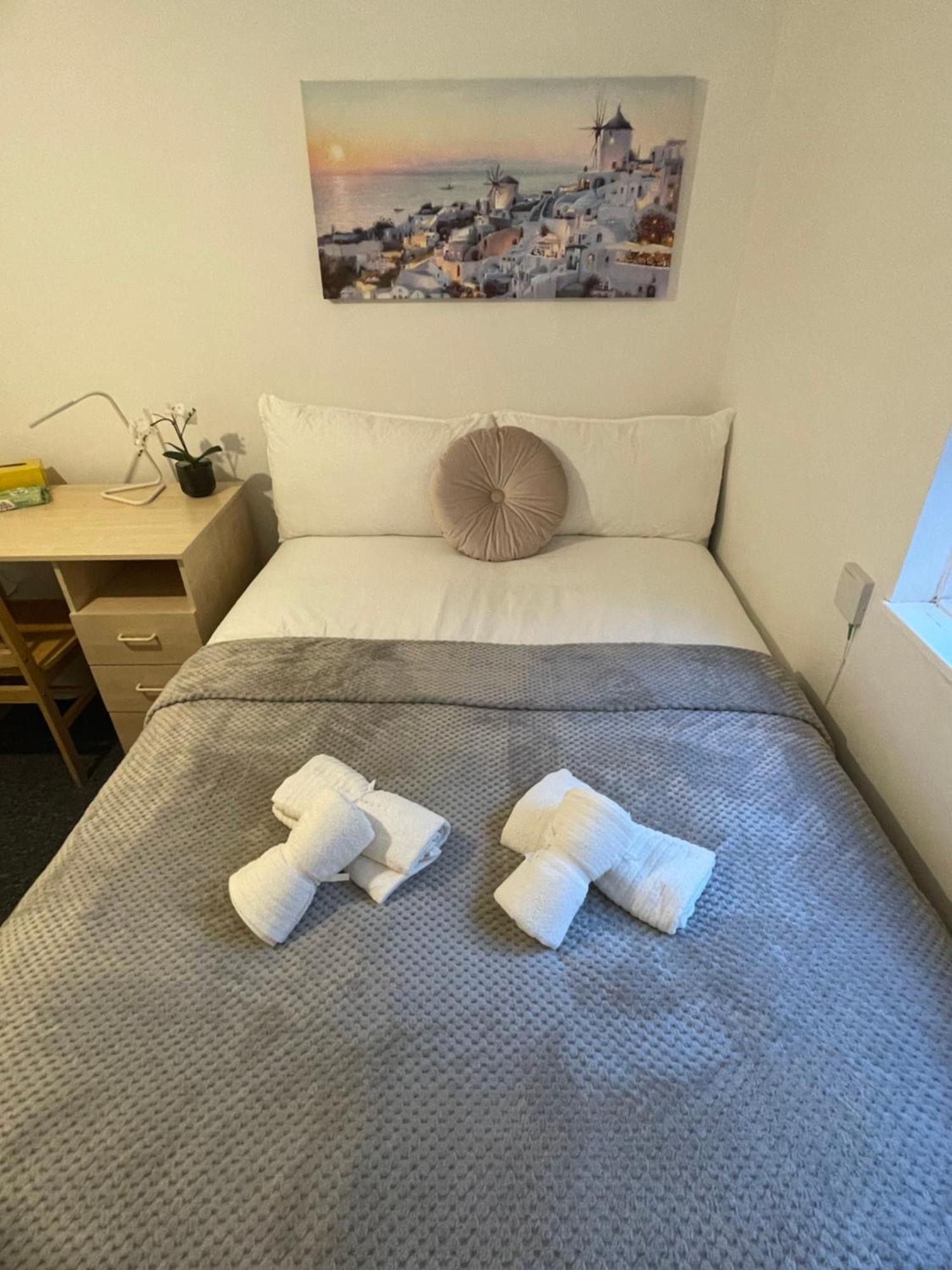 Lovely Triple And Quadruple Rooms In Euston & Square In Central Londra Dış mekan fotoğraf
