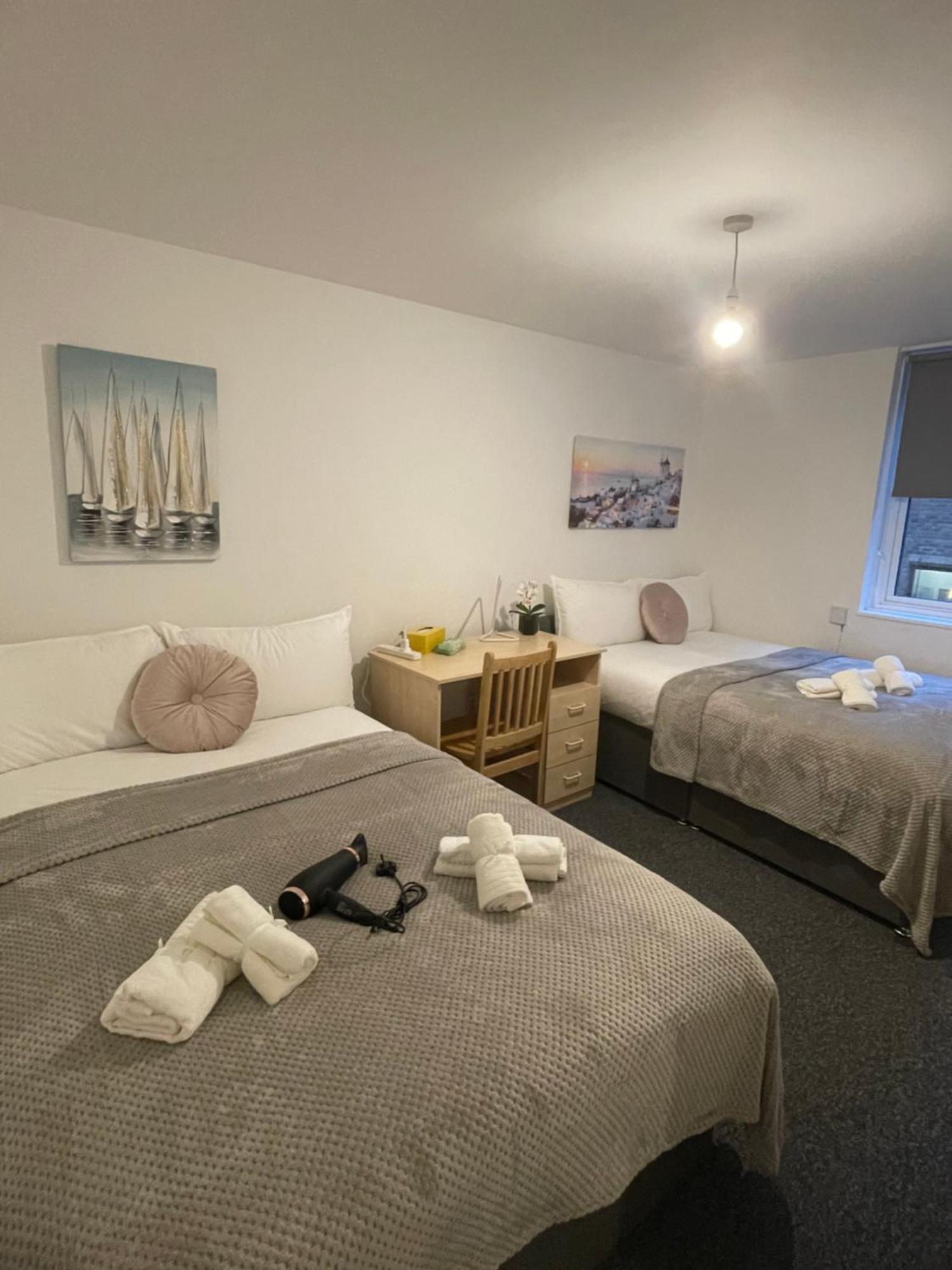 Lovely Triple And Quadruple Rooms In Euston & Square In Central Londra Dış mekan fotoğraf