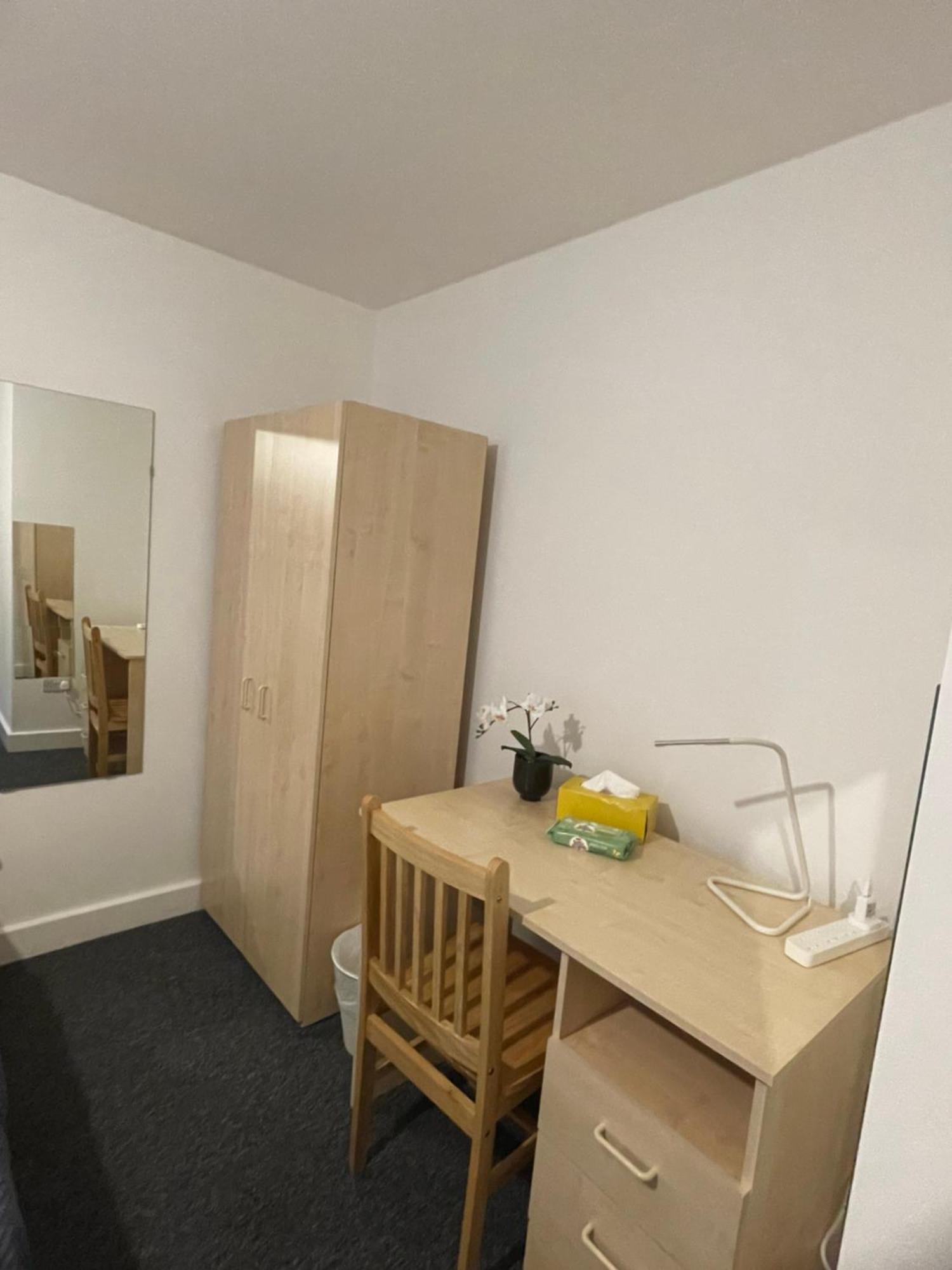 Lovely Triple And Quadruple Rooms In Euston & Square In Central Londra Dış mekan fotoğraf
