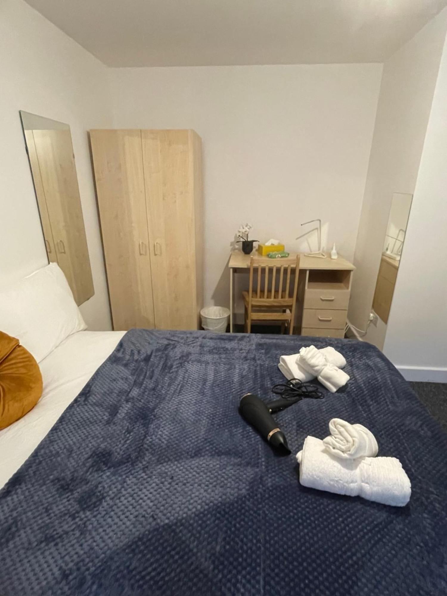 Lovely Triple And Quadruple Rooms In Euston & Square In Central Londra Dış mekan fotoğraf