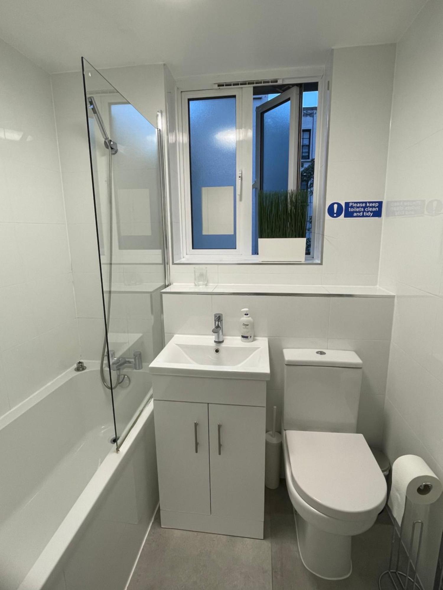 Lovely Triple And Quadruple Rooms In Euston & Square In Central Londra Dış mekan fotoğraf